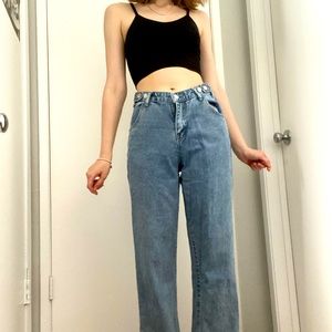 Cute Loose Fitting YesStyle Jeans!